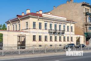 Дом 1713м², 2-этажный, участок 29 сот.  