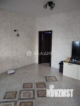 Дом 240м², 2-этажный, участок 9 сот.  