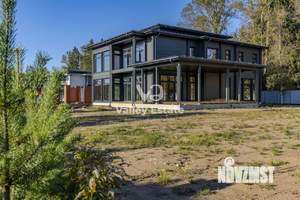 Дом 592м², 2-этажный, участок 28 сот.  