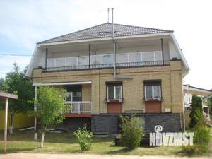 Коттедж 400м&sup2;, 2-этажный, участок 12 сот.  