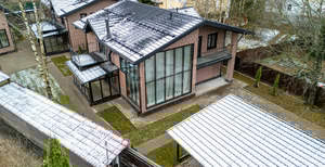 Дом 235м&sup2;, 2-этажный, участок 9 сот.  