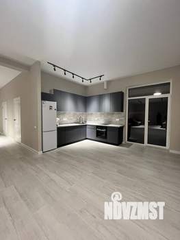 Дом 185м², 1-этажный, участок 7 сот.  