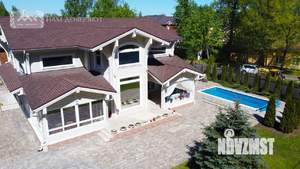 Дом 448м&sup2;, 2-этажный, участок 16 сот.  