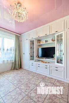Дом 320м², 2-этажный, участок 7 сот.  