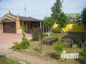 Коттедж 400м&sup2;, 2-этажный, участок 12 сот.  