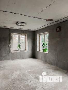 Таунхаус 100м², 2-этажный, участок 1 сот.  