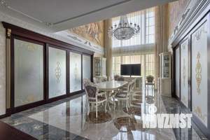 Дом 605м², 3-этажный, участок 13 сот.  