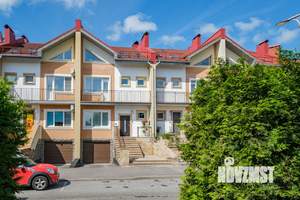 Таунхаус 240м², 4-этажный, участок 1 сот.  