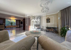 Дача 544м², 4-этажный, участок 18 сот.  