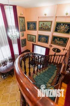 Коттедж 320м², 2-этажный, участок 11 сот.  