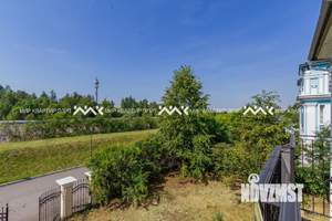 Дом 315м², 3-этажный, участок 14 сот.  