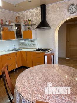 Коттедж 475м², 3-этажный, участок 17 сот.  