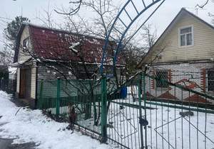 Дом 36м², 2-этажный, участок 8 сот.  