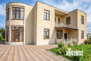 Коттедж 390м², 2-этажный, участок 16 сот.  