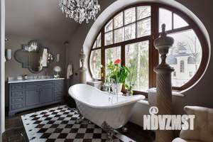 Дом 650м², 2-этажный, участок 29 сот.  