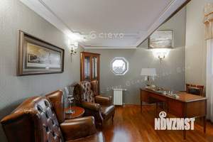 Дом 580м², 2-этажный, участок 30 сот.  