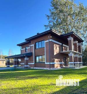 Дом 182м², 2-этажный, участок 14 сот.  