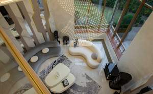 Дом 410м², 2-этажный, участок 18 сот.  