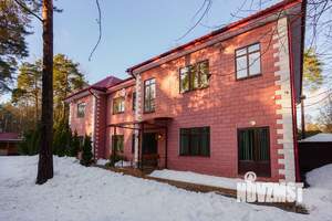 Дом 740м², 2-этажный, участок 14 сот.  