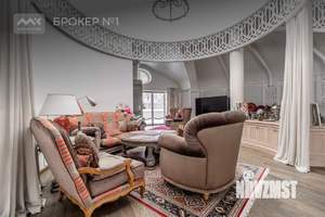 Коттедж 700м², 2-этажный, участок 50 сот.  