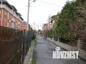 Таунхаус 195м², 3-этажный, участок 1 сот.  