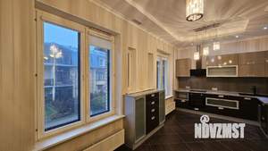 Таунхаус 193м², 3-этажный, участок 1 сот.  