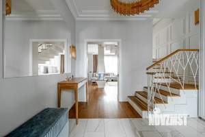 Таунхаус 190м², 3-этажный, участок 1 сот.  