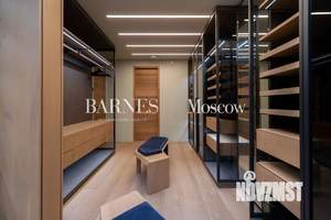 Таунхаус 281м², 4-этажный, участок 3 сот.  