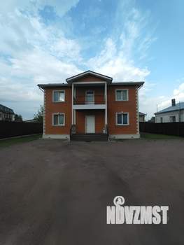 Дом 240м², 2-этажный, участок 9 сот.  