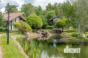 Коттедж 637м&sup2;, 2-этажный, участок 16 сот.  