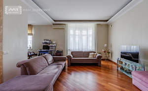 Дом 188м², 3-этажный, участок 3 сот.  