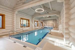 Дом 1441м², 2-этажный, участок 23 сот.  