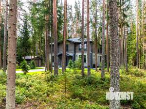 Дом 330м², 2-этажный, участок 25 сот.  