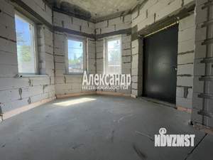 Дом 280м², 2-этажный, участок 6 сот.  