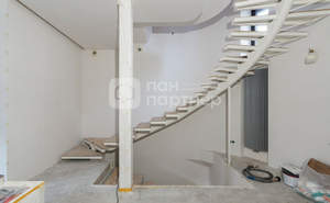 Дом 246м², 3-этажный, участок 2 сот.  