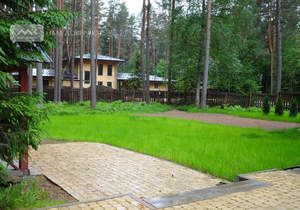 Дом 317м², 2-этажный, участок 15 сот.  