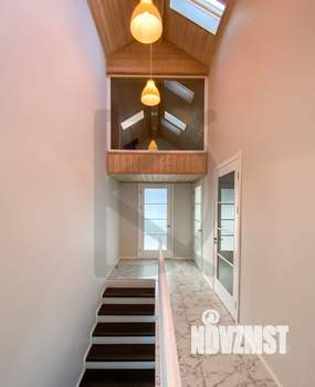 Дом 245м², 3-этажный, участок 6 сот.  