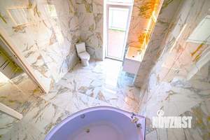 Дом 173м², 2-этажный, участок 6 сот.  