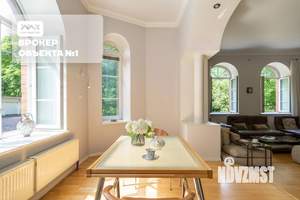 Дом 391м², 4-этажный, участок 32 сот.  