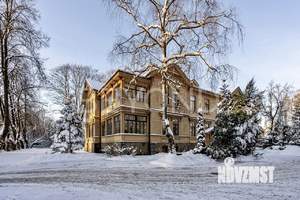 Дом 1466м², 4-этажный, участок 36 сот.  