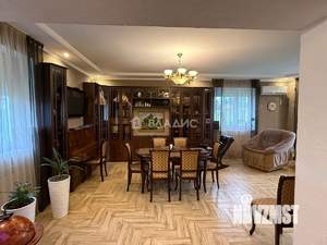 Дом 232м², 2-этажный, участок 13 сот.  