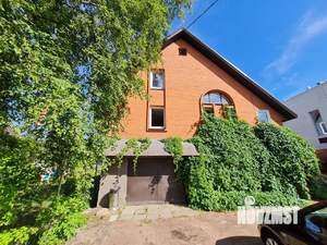 Коттедж 324м², 3-этажный, участок 8 сот.  