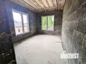 Коттедж 300м², 2-этажный, участок 14 сот.  