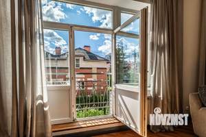 Таунхаус 197м², 3-этажный, участок 1 сот.  