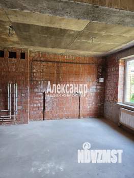 Таунхаус 172м², 2-этажный, участок 4 сот.  