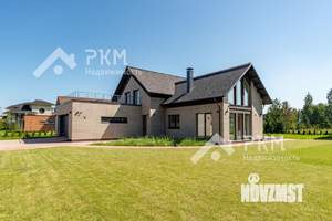 Коттедж 274м², 2-этажный, участок 13 сот.  