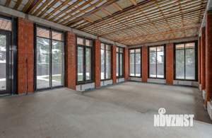 Дом 529м², 2-этажный, участок 21 сот.  