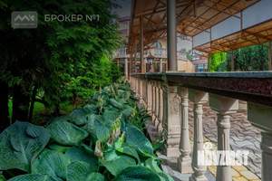 Дом 380м², 3-этажный, участок 11 сот.  