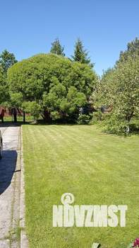 Дом 253м², 3-этажный, участок 10 сот.  