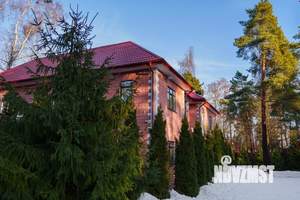 Дом 740м², 2-этажный, участок 14 сот.  